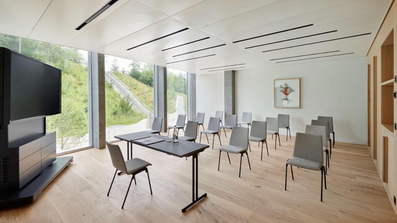 Hotel Hyatt Regency Zurich Airport Circle Kloten Esterno foto